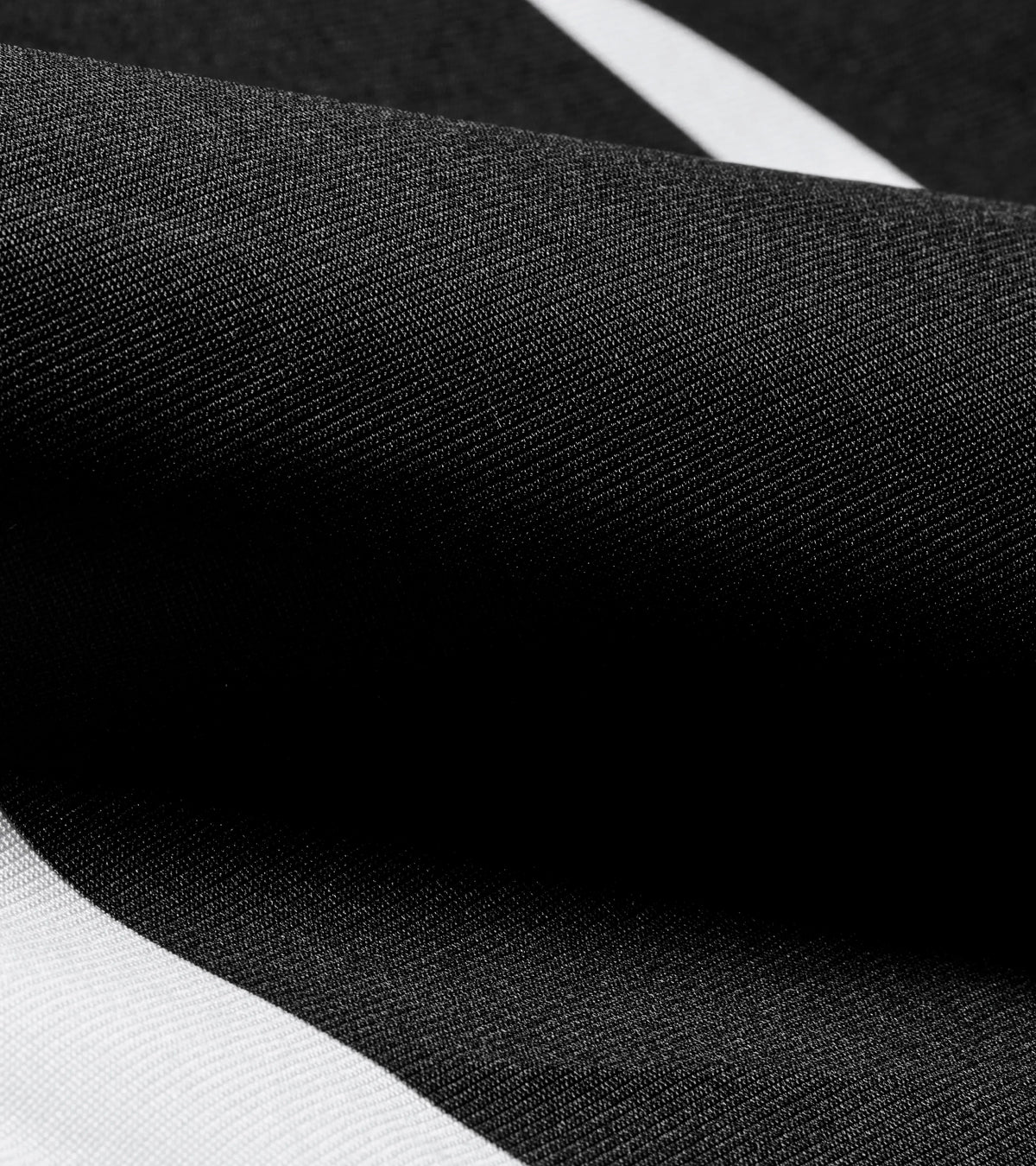 Porsche Indoor Car Cover 718 Cayman GT4 design | Porsche Design Special Offer