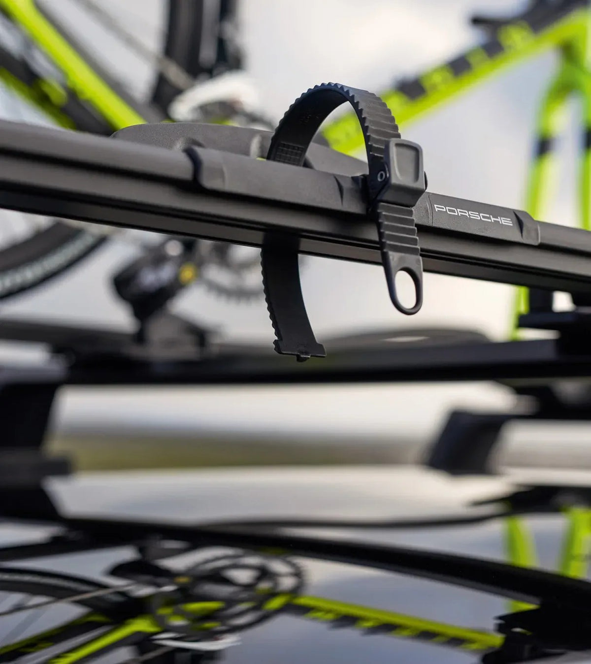 Racing Bike Carrier | Porsche Design Hot Sale
