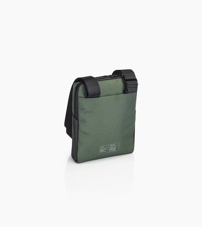Urban Eco Shoulder Bag S | Porsche Design Classic