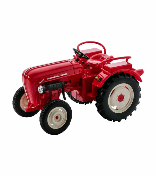 Tractor with coupling | Porsche Design Recommended