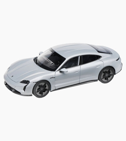 Porsche Taycan Turbo S (J1 PA) | Porsche Design New