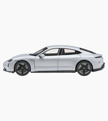 Porsche Taycan Turbo S (J1 PA) | Porsche Design New