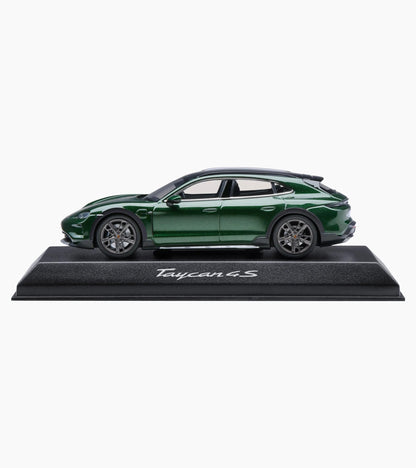 Porsche Taycan 4S Cross Turismo (J1 PA) | Porsche Design Trending