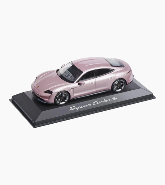 Porsche Taycan Turbo S | Porsche Design Latest