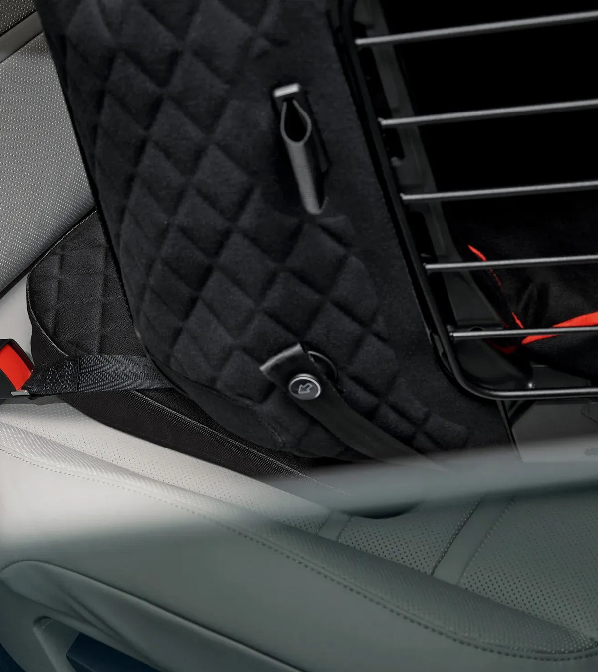 Porsche Dog Transport Crate | Porsche Design Deals