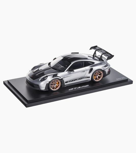Porsche 911 GT3 RS (992) – Limited edition | Porsche Design Featured