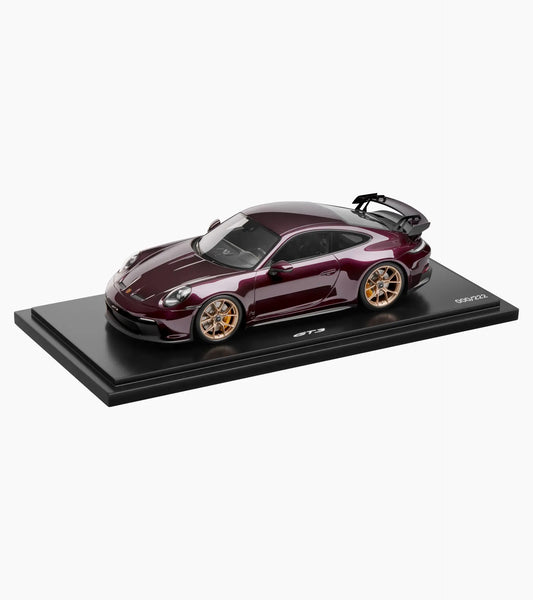 Porsche 911 GT3 (992) amethyst metallic – Limited edition | Porsche Design Everyday