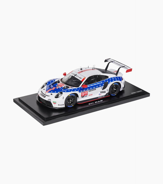 Porsche 911 RSR #911 IMSA Farewell, 12h Sebring 2020 – Ltd. | Porsche Design Essential